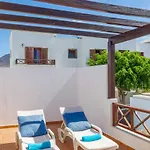 Vila Rioja *